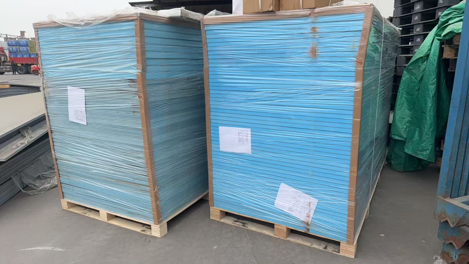 XPS Rigid Insulation Board — 1 inch thick