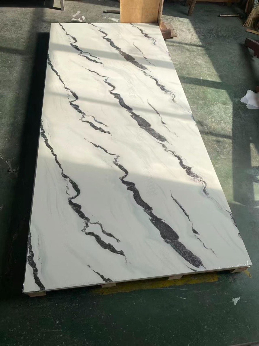 Calacatta Bold